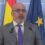 El Gobierno de España (a través del sectario Delegado) exigió a la Comunidad de Madrid un informe, que la ley no obliga a presentar, antes de declarar la emergencia nacional