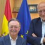 Juan Roig vuelve a dar muestra de su liderazgo viajando a Ceuta en plena crisis migratoria para respaldar a sus trabajadores de Mercadona y reunirse con el presidente Juan Vivas